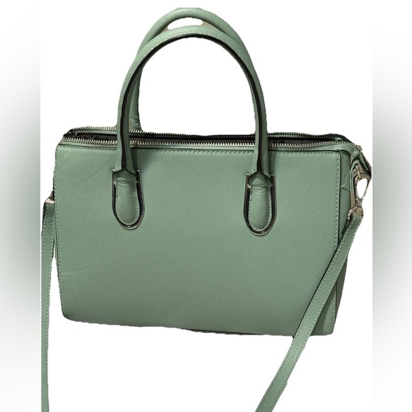 Chic Green Satchel with Structured Design and Dual Handles - Picture 1 of 9